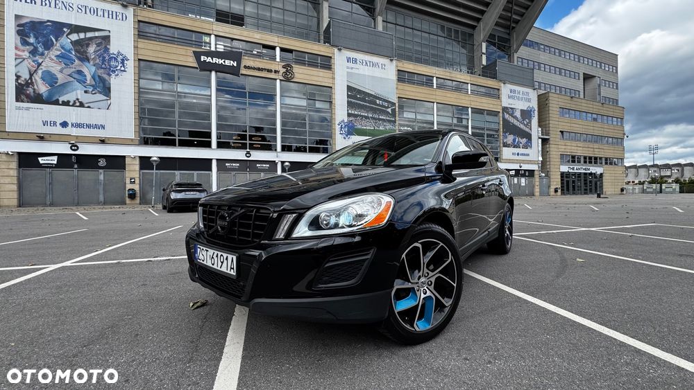 Volvo XC 60 DRIVe Momentum - 1