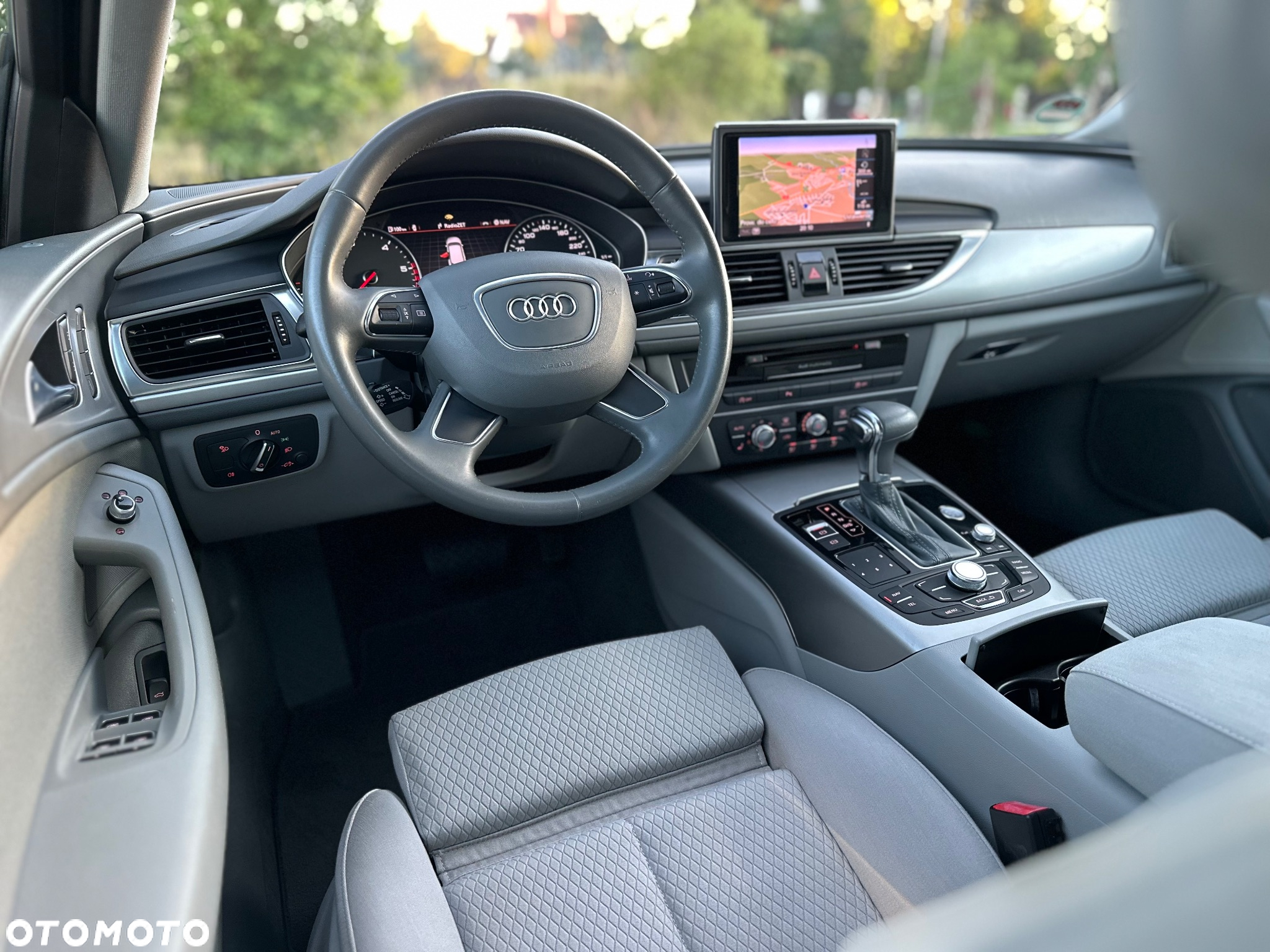Audi A6 Avant - 10