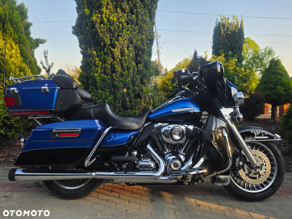Harley-Davidson Touring Electra Glide - 2