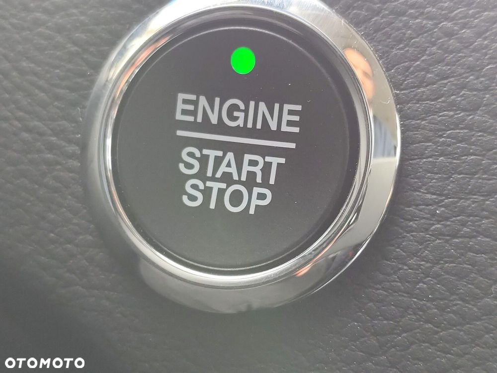 Ford S-Max - 26
