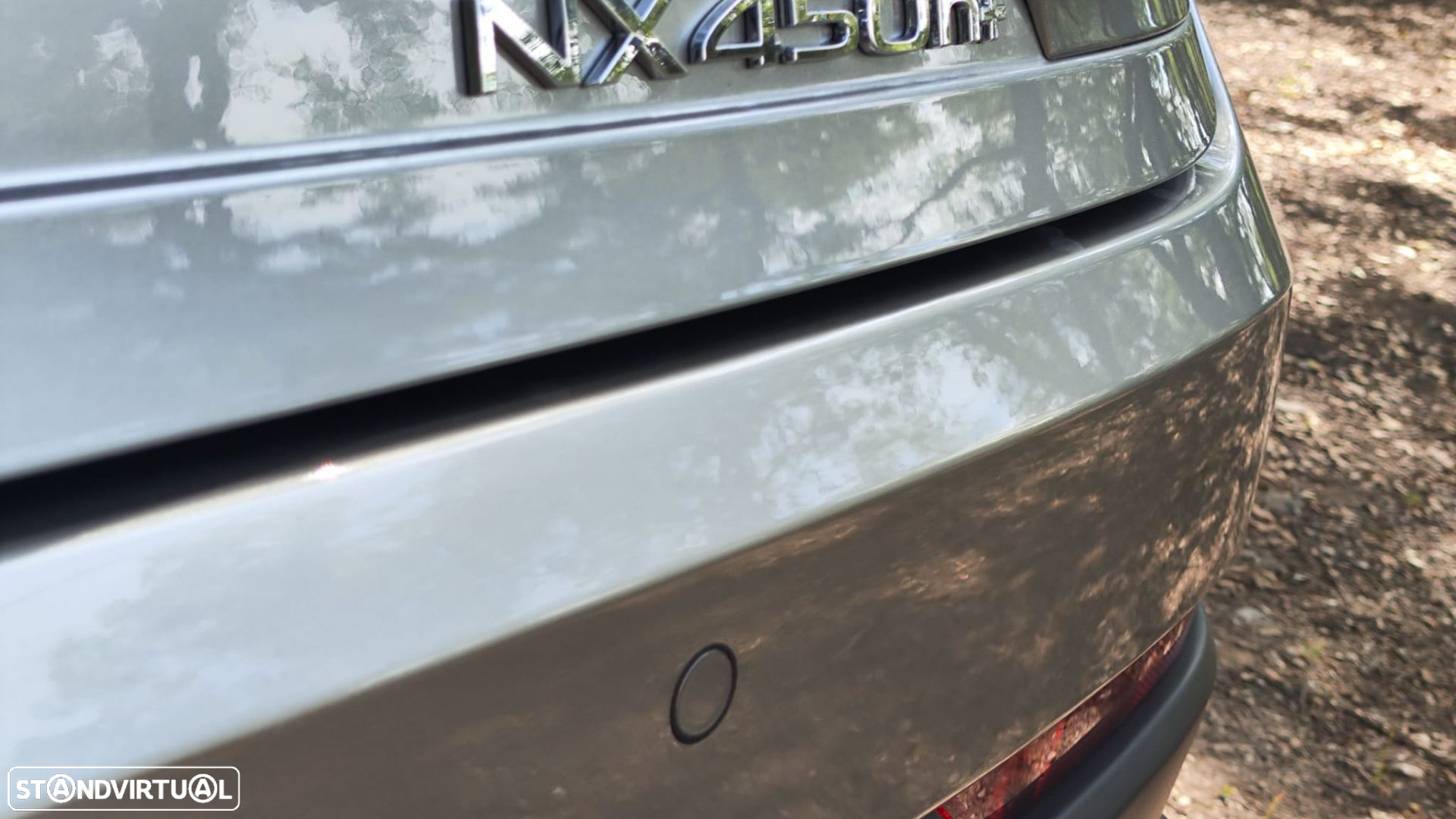 Lexus NX 450h+ Executive - 23