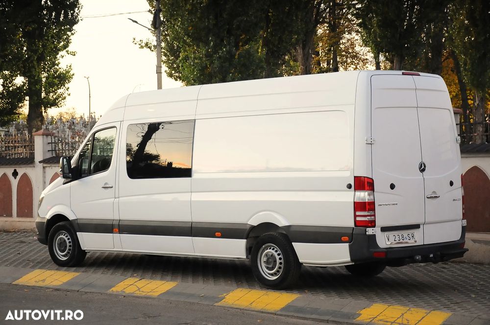 Mercedes-Benz Sprinter - 4