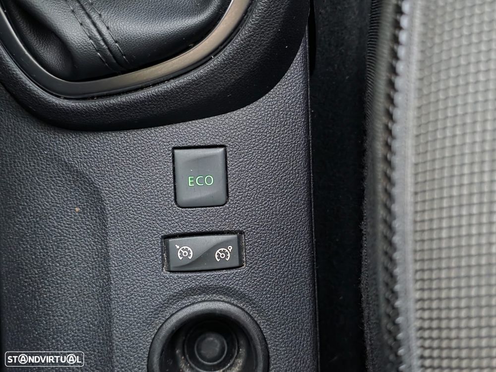 Renault Captur ENERGY dCi 110 Intens - 19