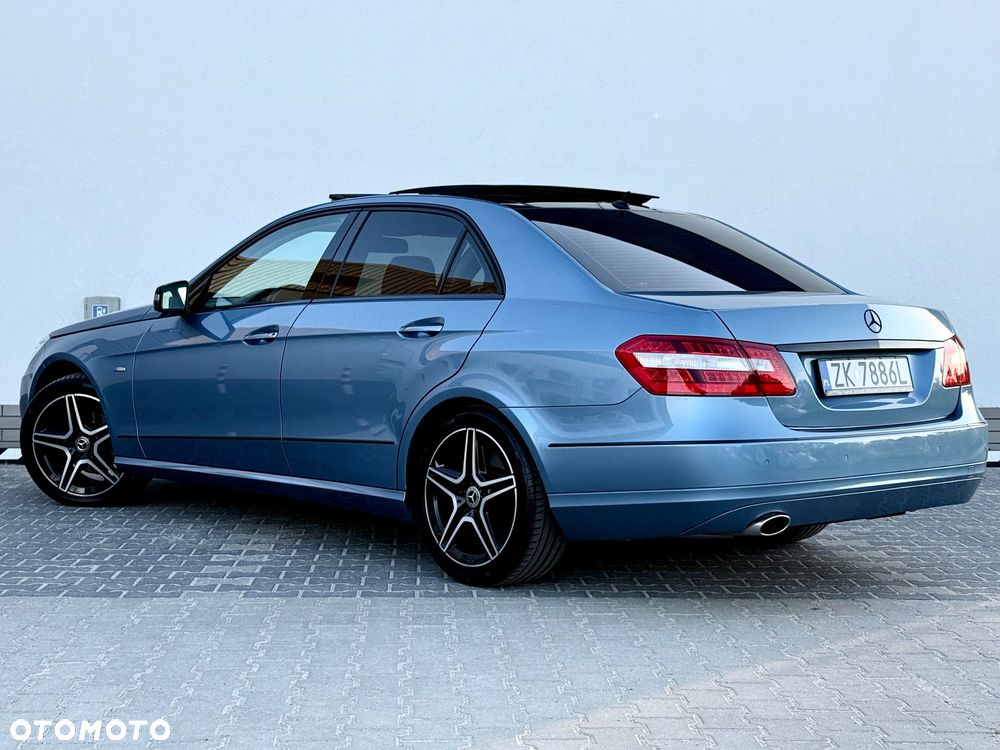 Mercedes-Benz Klasa E - 18