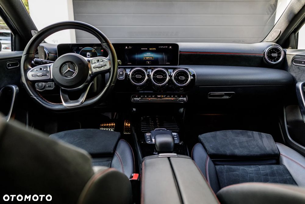 Mercedes-Benz Klasa A 200 AMG Line 7G-DCT - 22