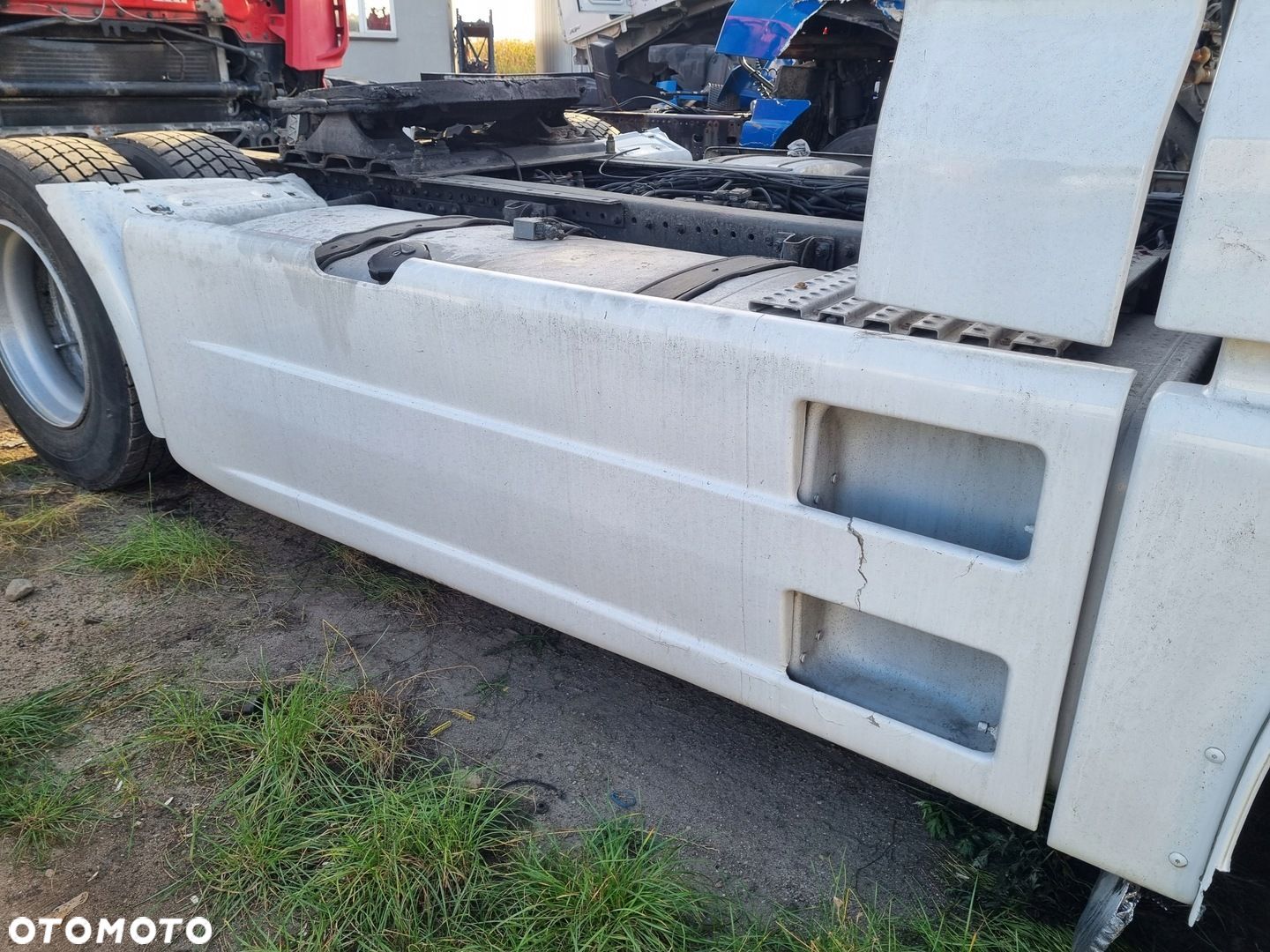 ZABUDOWY ZABUDOWA MIĘDZYOSIOWE SPOJLERY SPOILER OSŁONY BOCZNE KOMPL MAN TGX - 1