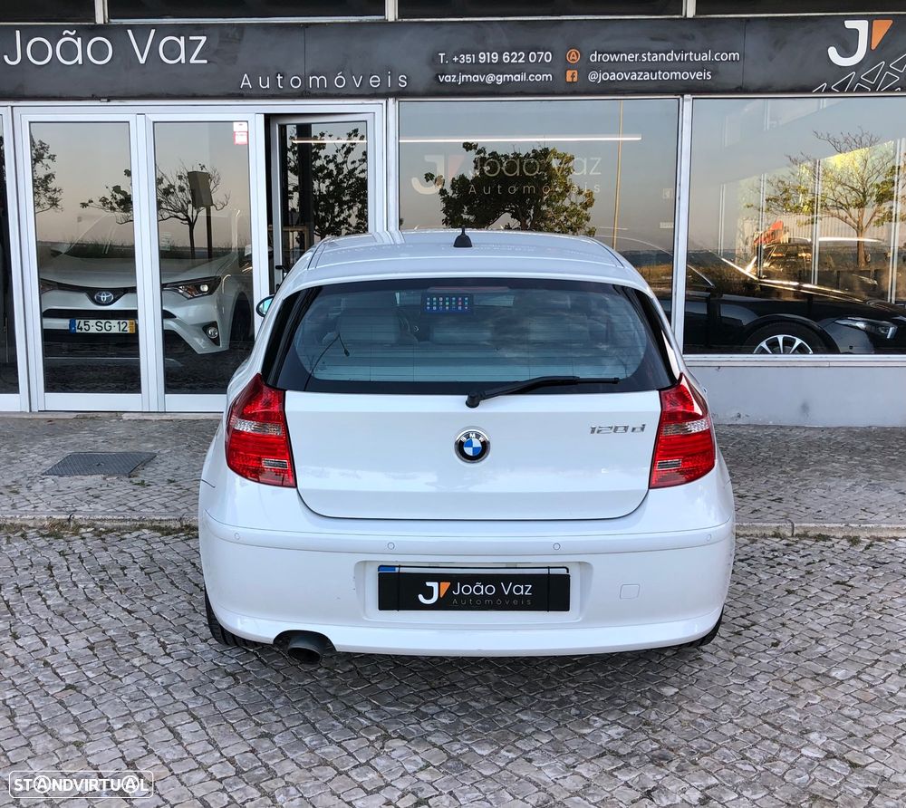 BMW 120 dA - 11