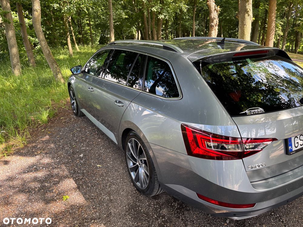 Skoda Superb 2.0 TDI SCR 4x4 L&K DSG - 11