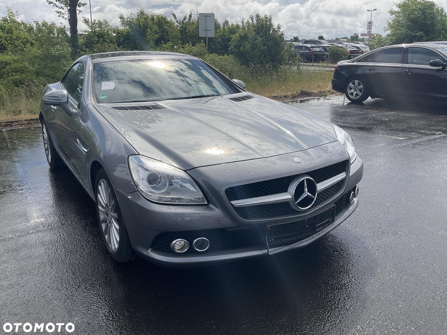 Mercedes-Benz SLK 200 BlueEFFICIENCY Roadster pur - 2