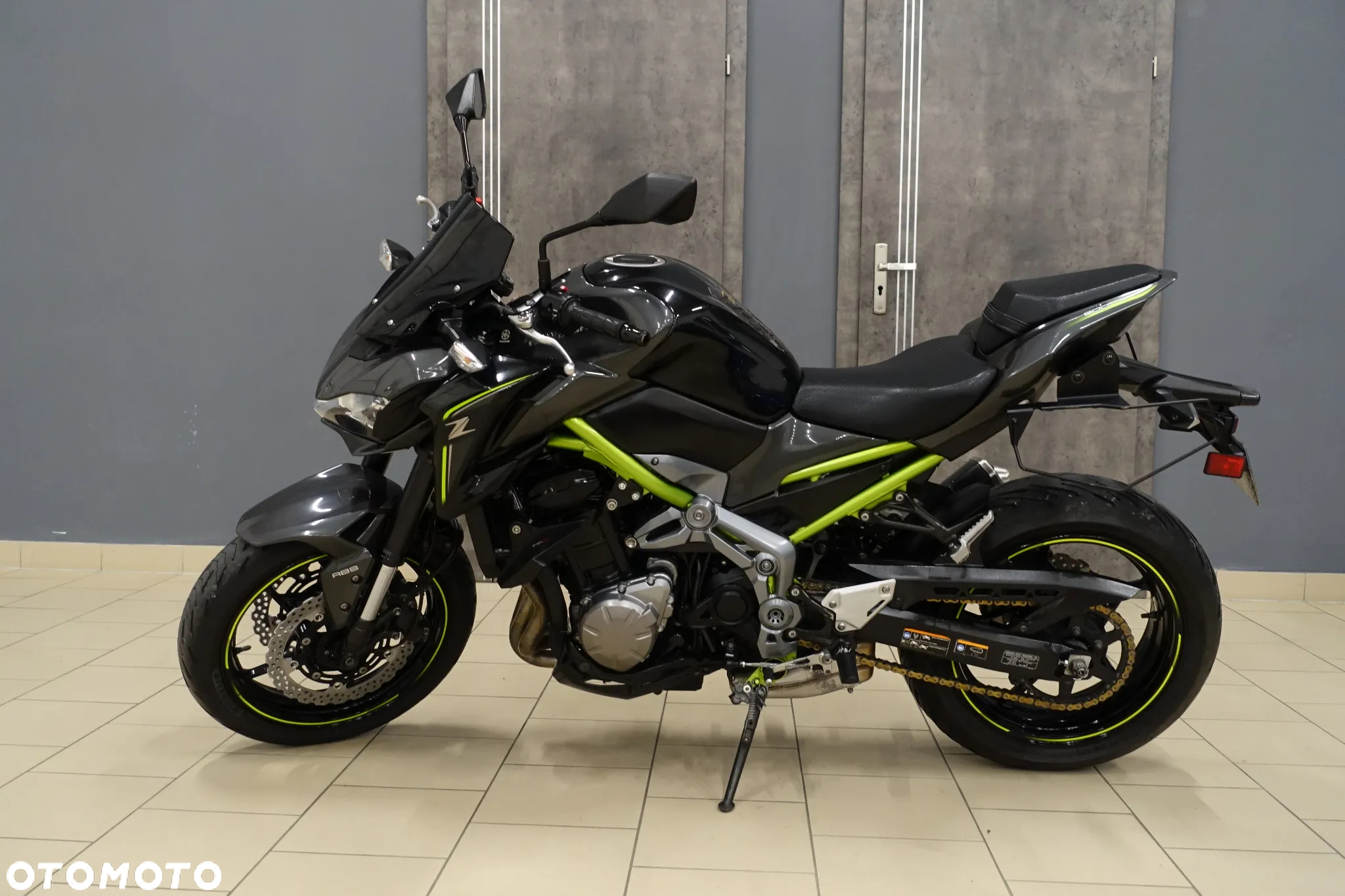 Kawasaki Z - 6