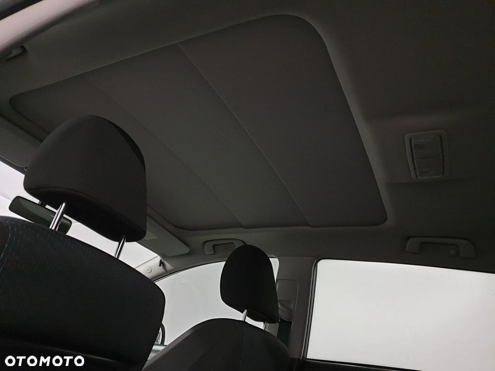Toyota Verso 2.0 D-4D Premium - 26