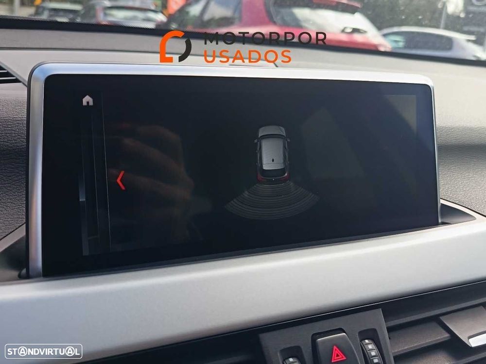 BMW X1 16 d sDrive xLine - 22