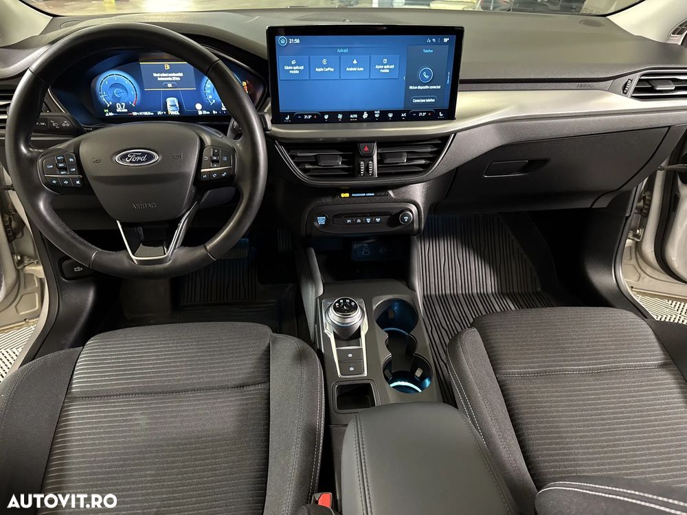 Ford Focus - 10