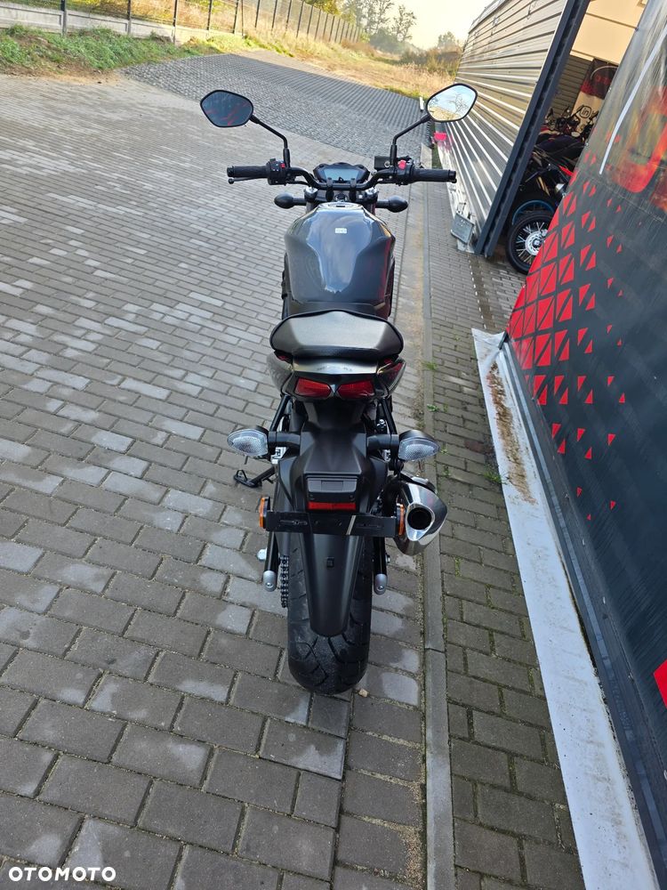 Suzuki SV - 18