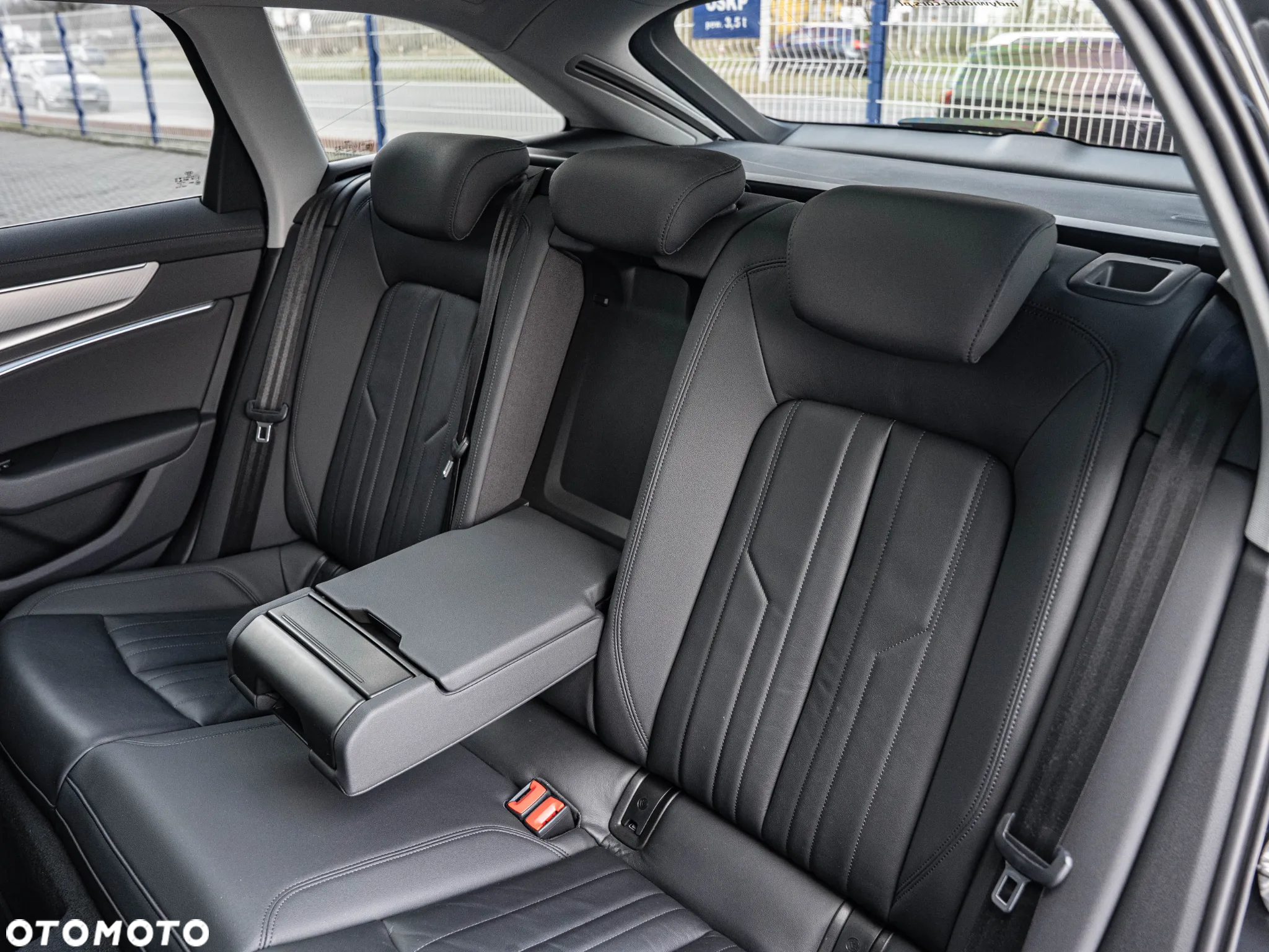 Audi A6 Avant 40 TDI S tronic sport - 29