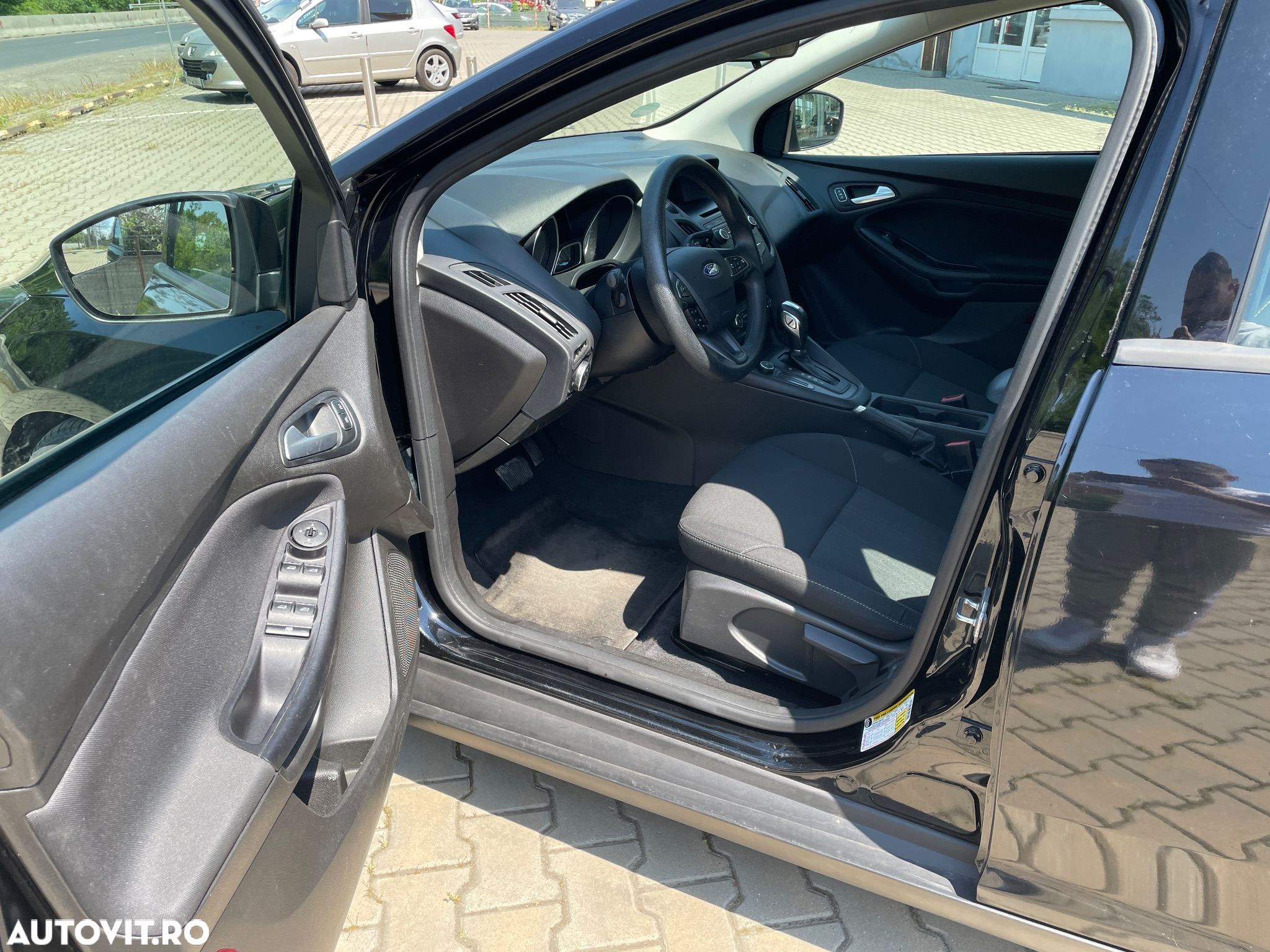 Ford Focus - 7