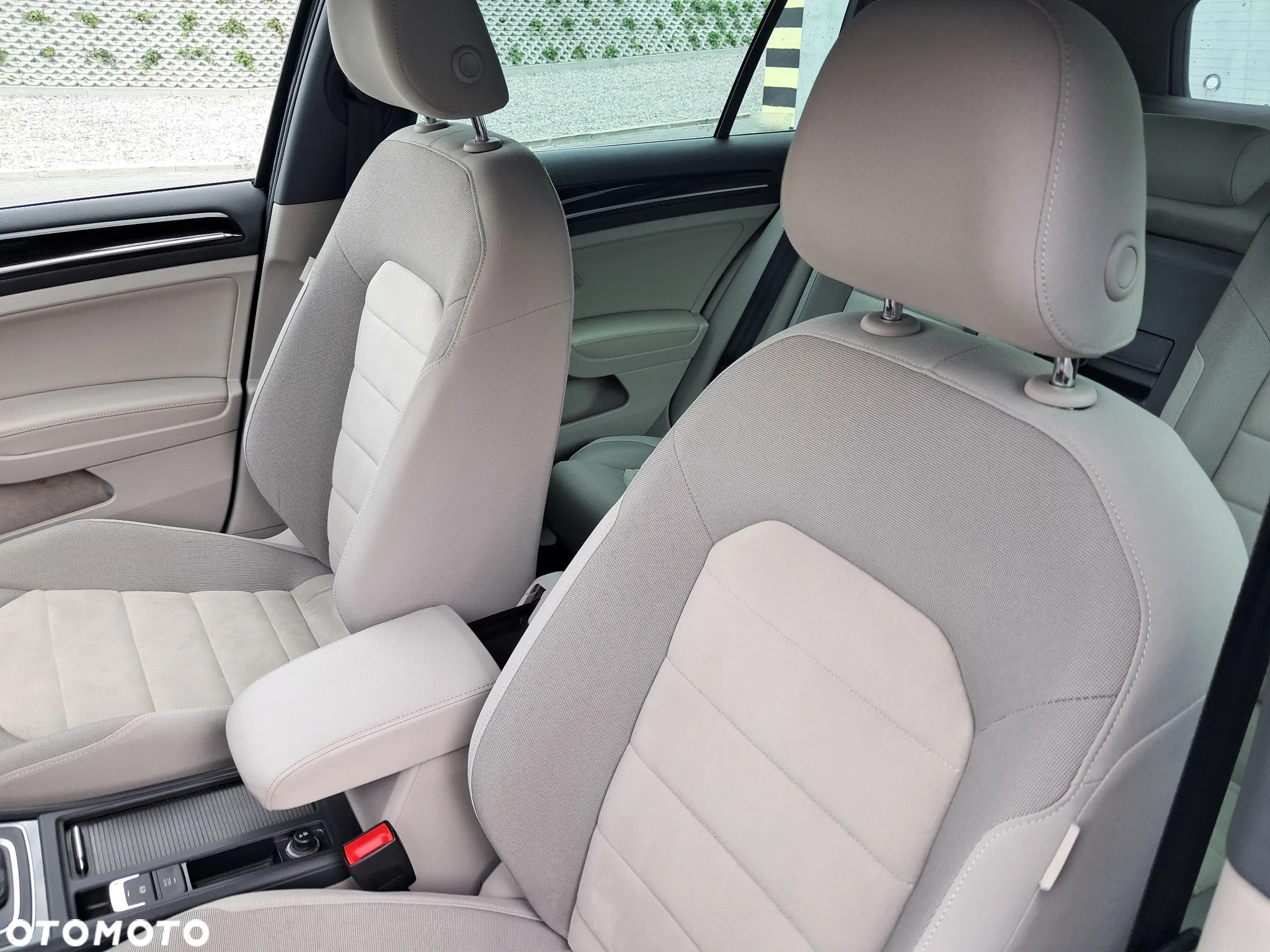 Volkswagen Golf VII 1.5 TSI BMT Evo Highline DSG - 21