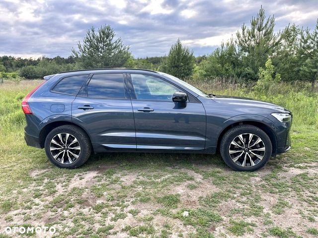 Volvo XC 60 B4 B Plus Dark - 5