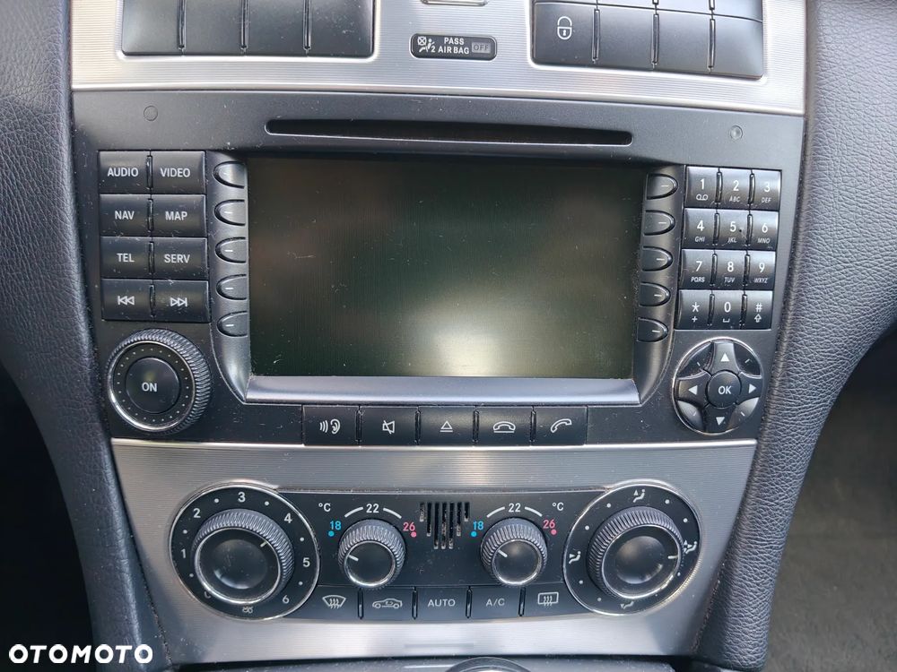 Mercedes-Benz Klasa C 200 CDI Automatik DPF Sport Edition - 12