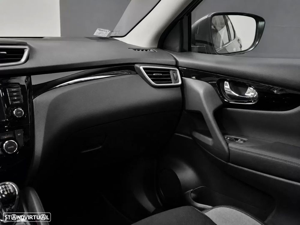 Nissan Qashqai 1.3 DIG-T N-Connecta LED+SKY - 11