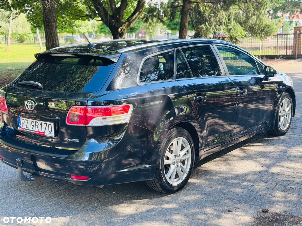 Toyota Avensis 2.2 D-4D Premium - 27