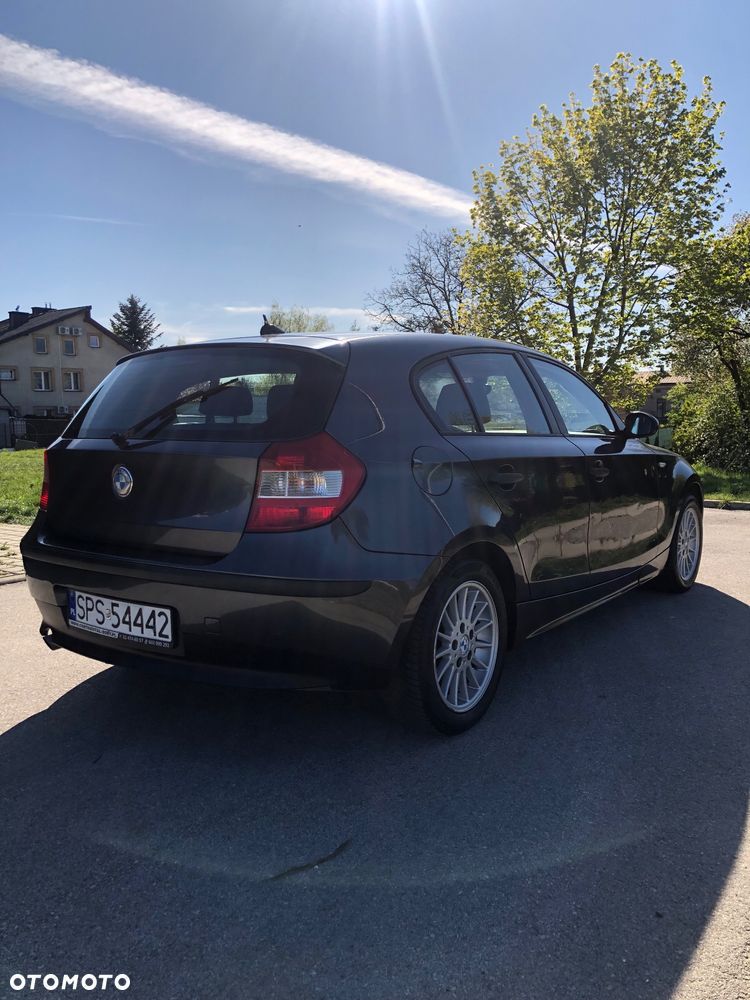 BMW Seria 1 - 11