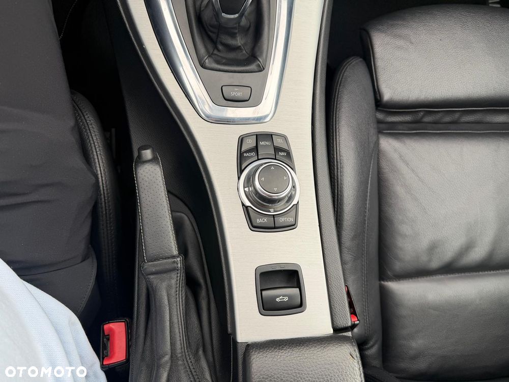 BMW Seria 3 335i Edition Exclusive - 29