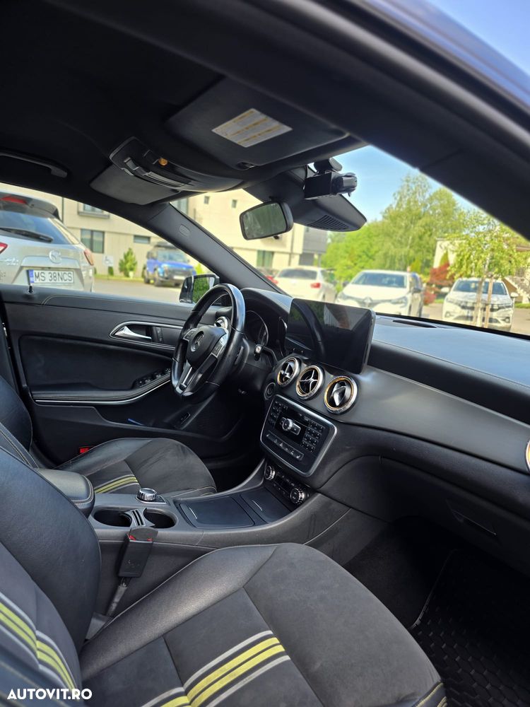 Mercedes-Benz CLA 200 - 14