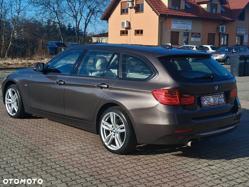 BMW Seria 3 320d xDrive Modern Line - 5