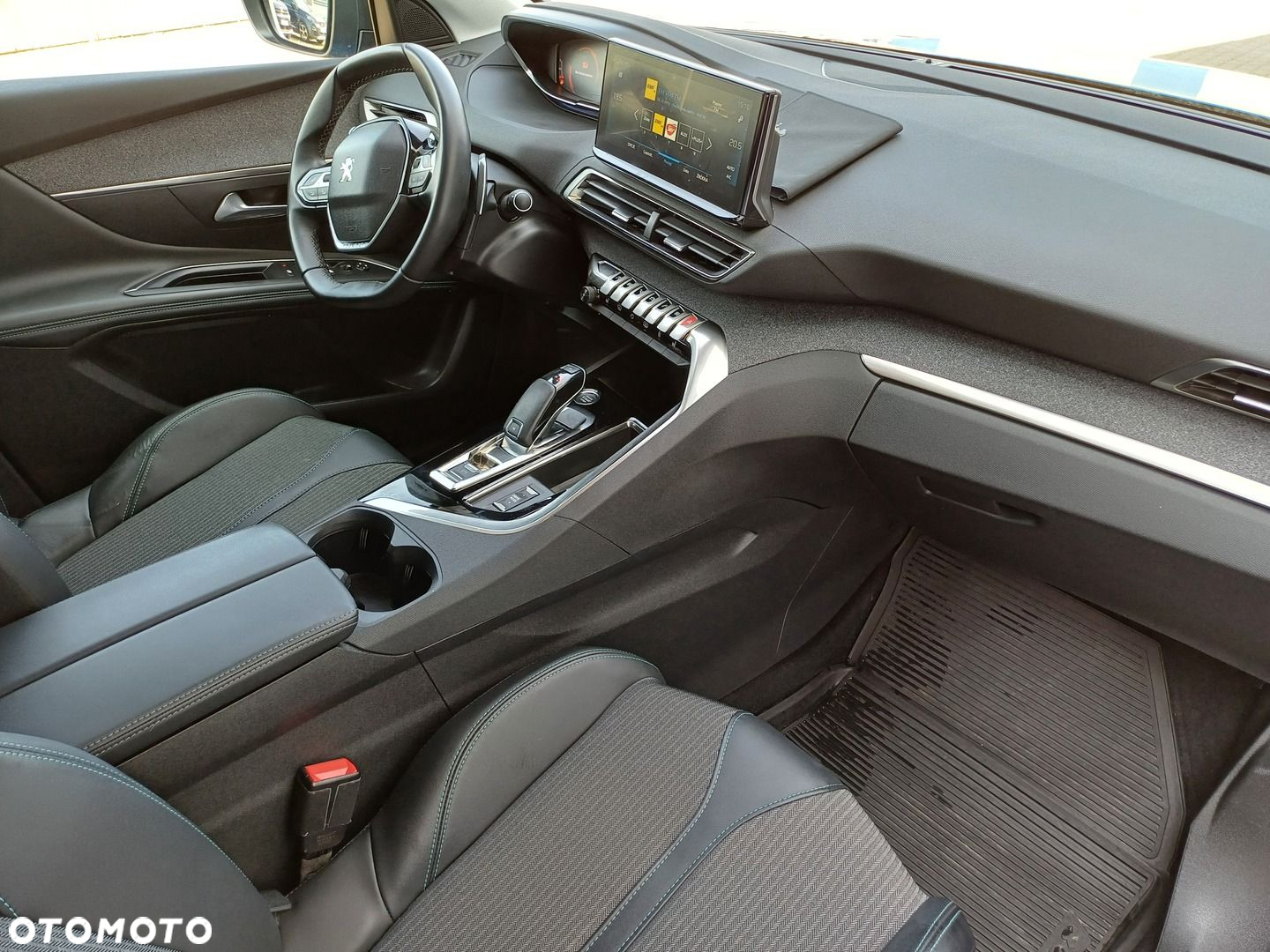 Peugeot 3008 1.2 PureTech Allure Pack S&S EAT8 - 12