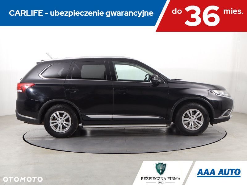Mitsubishi Outlander - 8