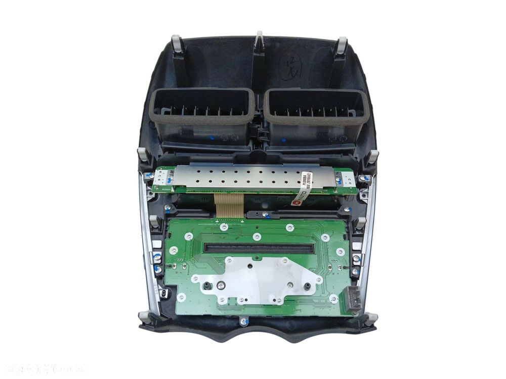 RADIO MITSUBISHI ASX (2010-2012) 1.8 DI-D 150KM 8701A470, 8002A920 - 8