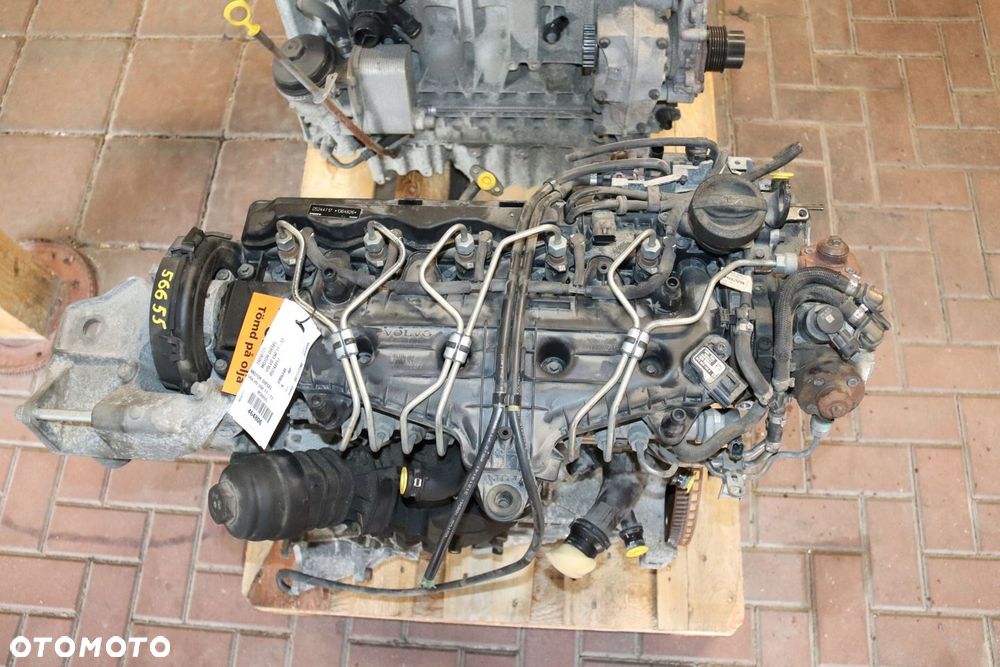 VOLVO V70 S80 XC70 V60 S60 XC60 2.4 D4 / D5 SILNIK D5244T17 - 4