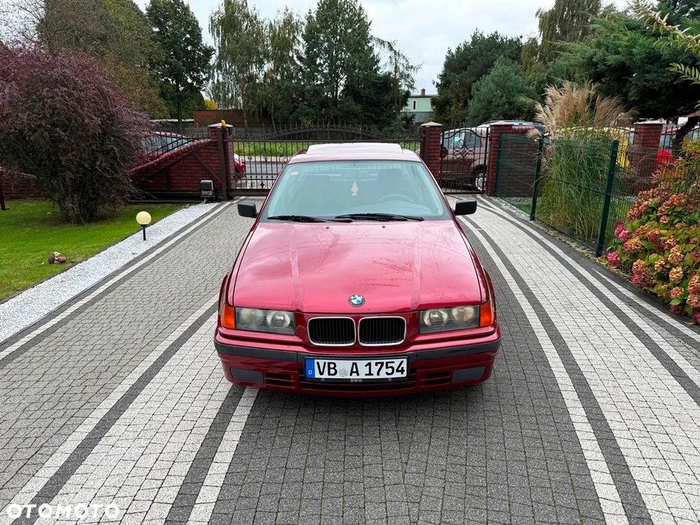 BMW Seria 3 316i - 3