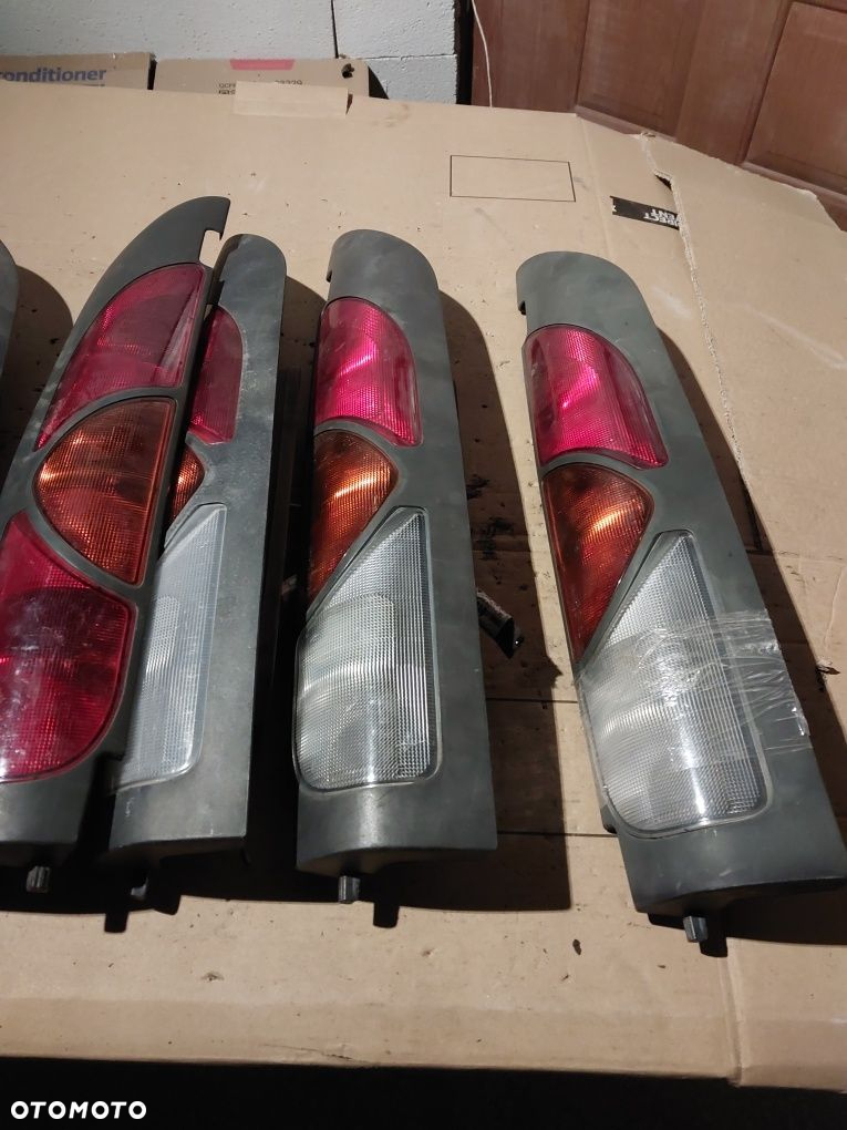 Tylna prawa lewa lampa tył renault kango Kangoo I 1 - 4