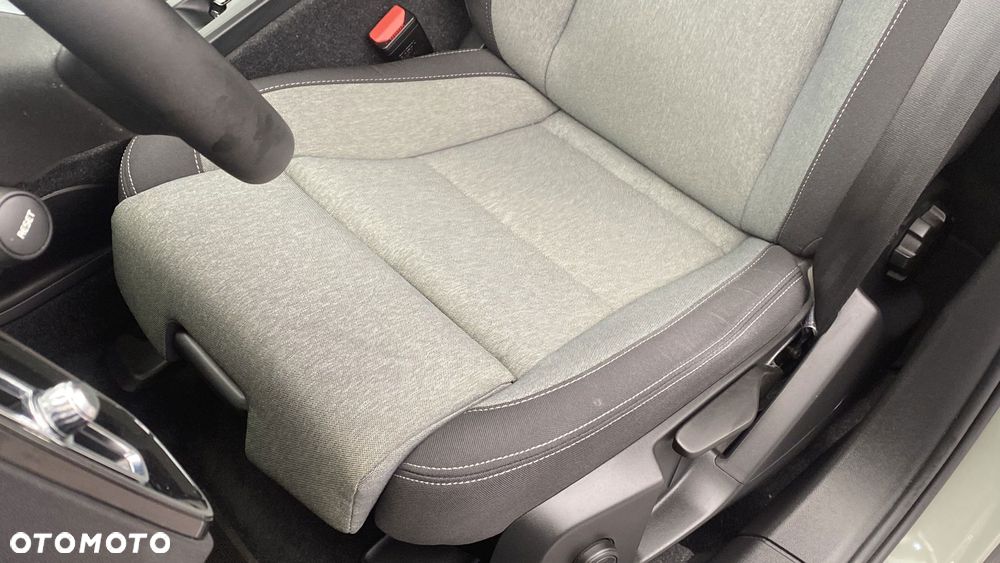 Volvo XC 40 T2 Core - 18