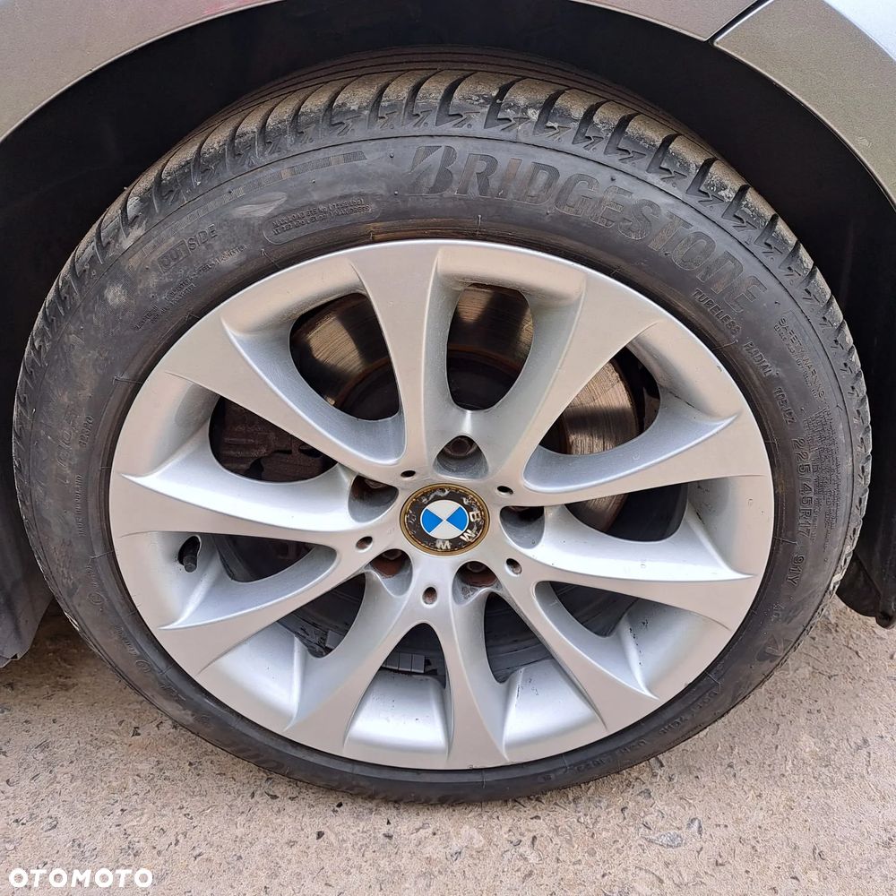 BMW Seria 3 325i - 7