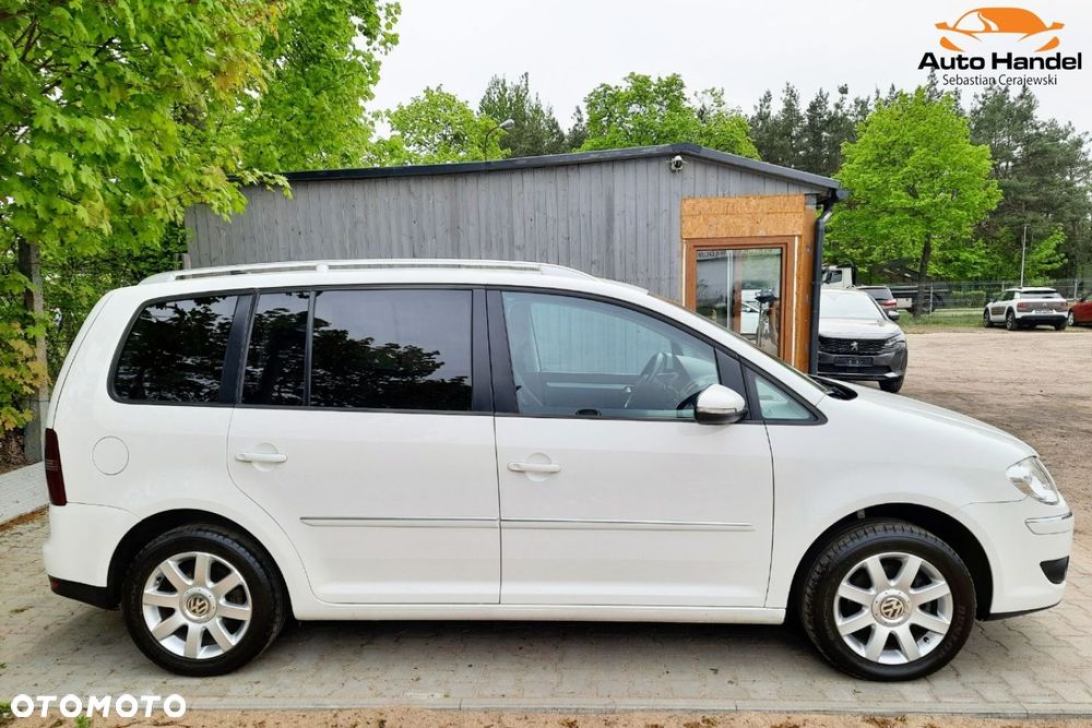 Volkswagen Touran 1.4 TSI Highline - 12