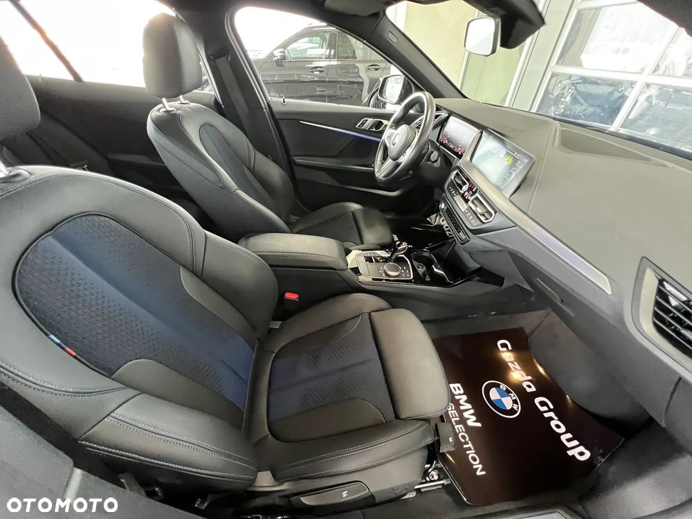 BMW Seria 1 118i M Sport - 21