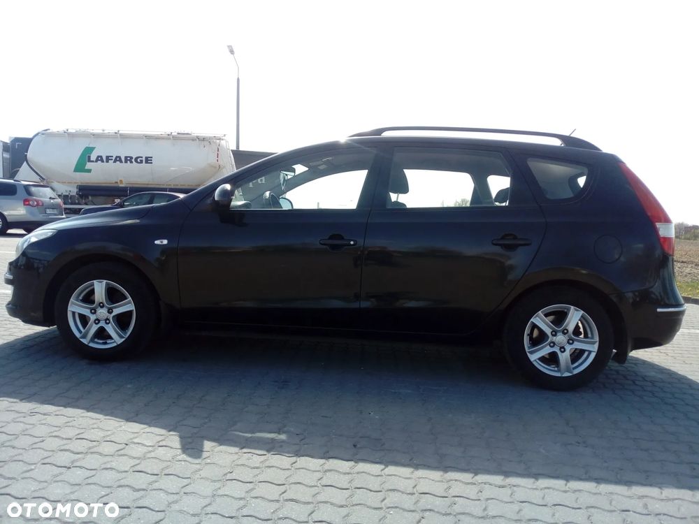 Hyundai i30 1.6 CRDi Comfort - 8