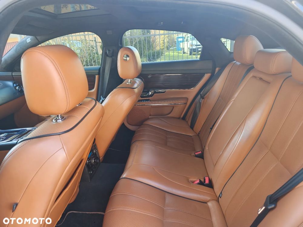 Jaguar XJ 3.0 D V6 Portfolio - 19