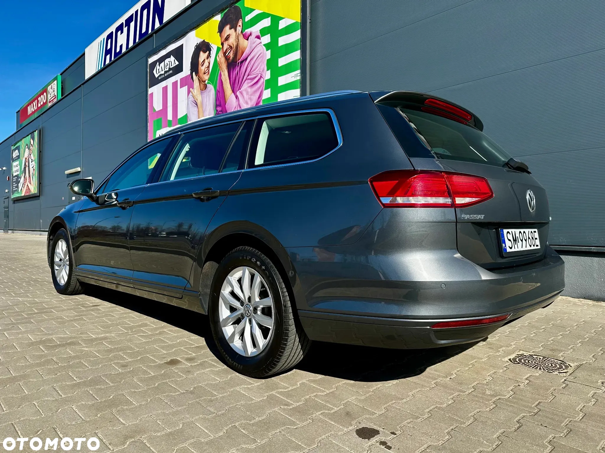 Volkswagen Passat 1.6 TDI BMT Comfortline - 5