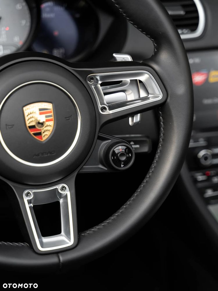Porsche 718 Boxster S PDK - 23