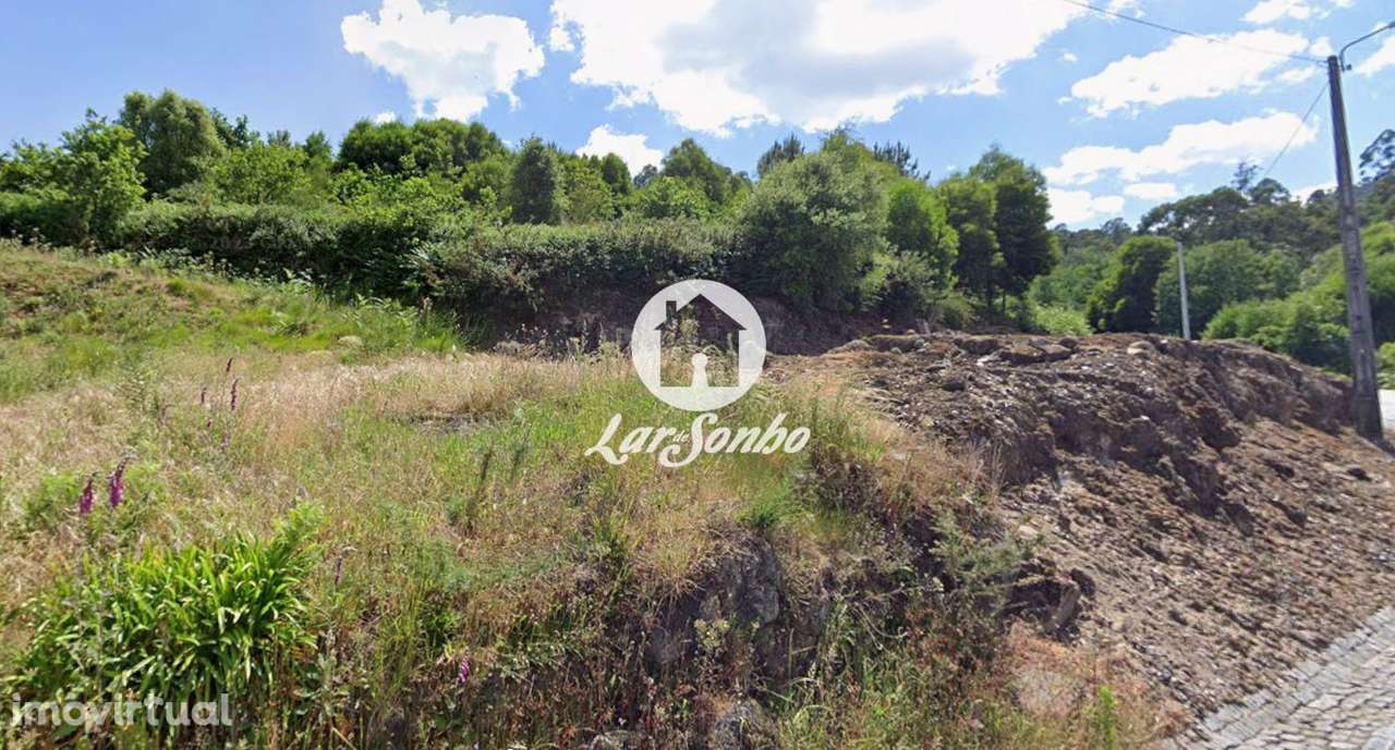 Terreno com 8.000m2 em Santo Tirso - Grande imagem: 2/6