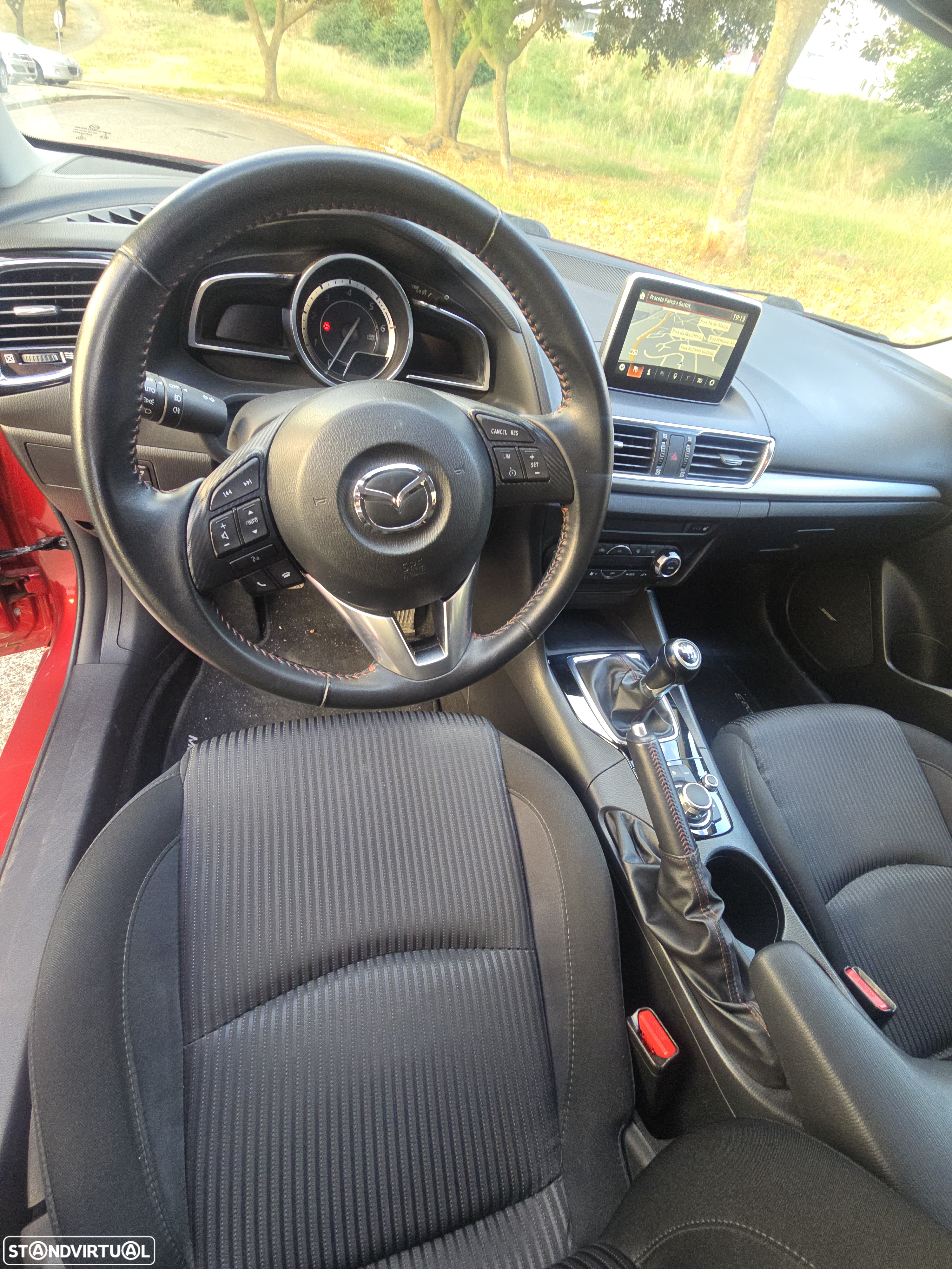 Mazda 3 1.5 Sky-D Excellence Navi - 22