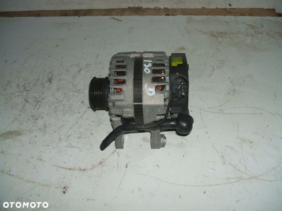 HYUNDAI i30 II KIA CEED II IX35 ALTERNATOR 13,5V 130A 37300-2A850 VALEO - 4