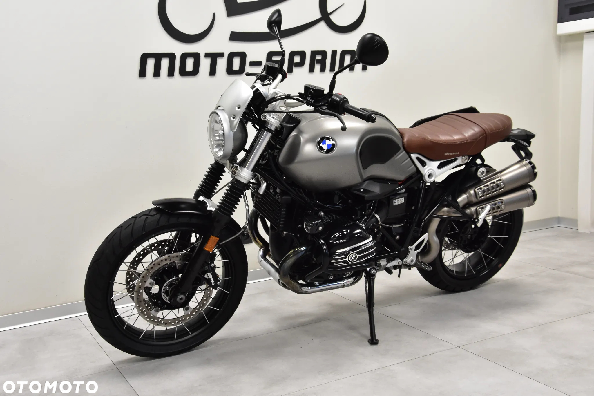 BMW R - 3