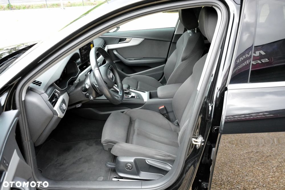 Audi A4 Limousine 35 TFSI mHEV S tronic - 10