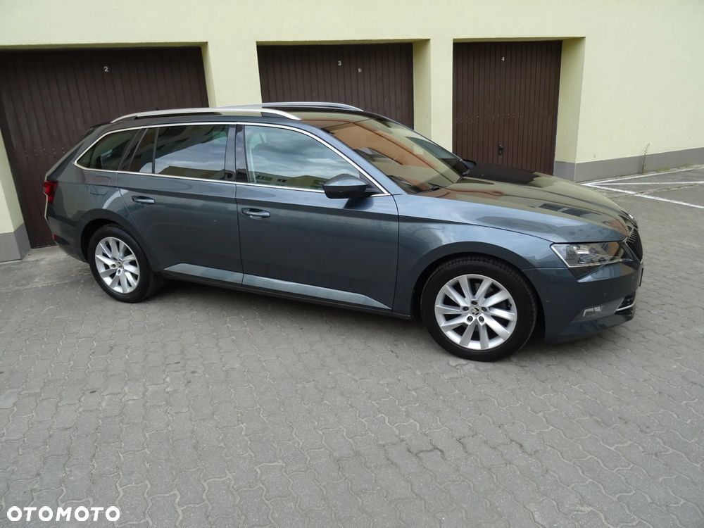 Skoda Superb 1.6 TDI GreenLine - 29