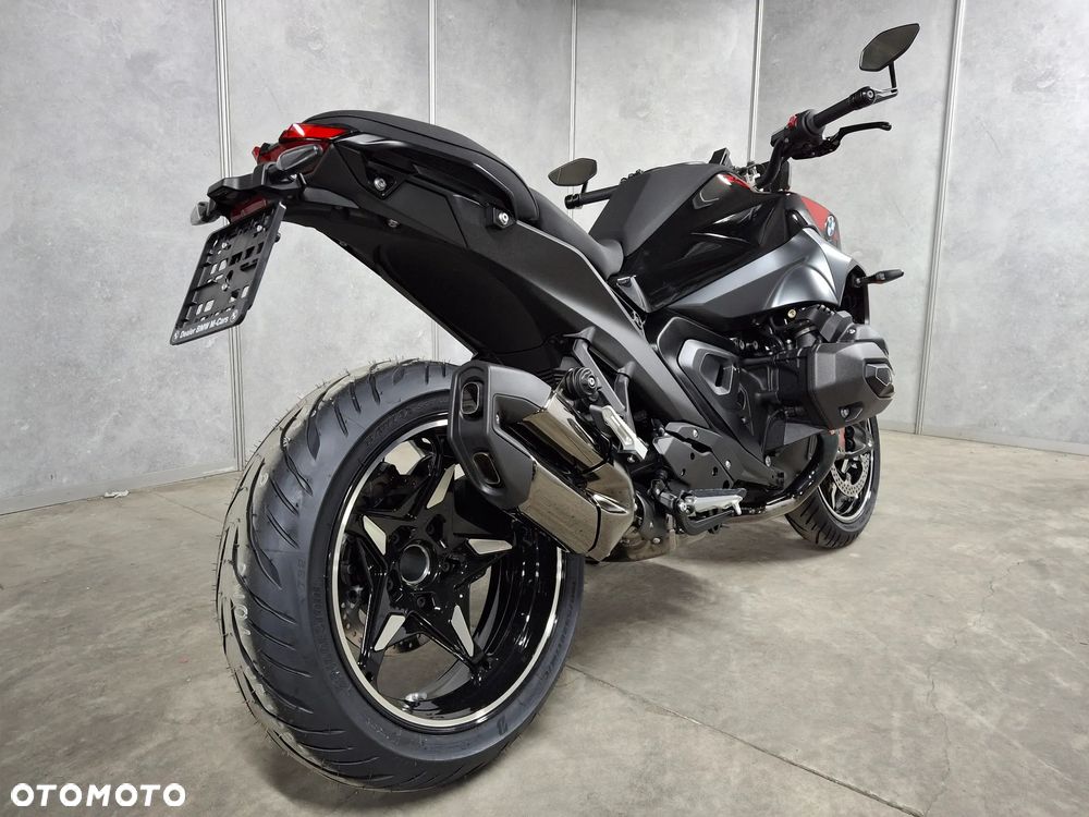 BMW R - 2